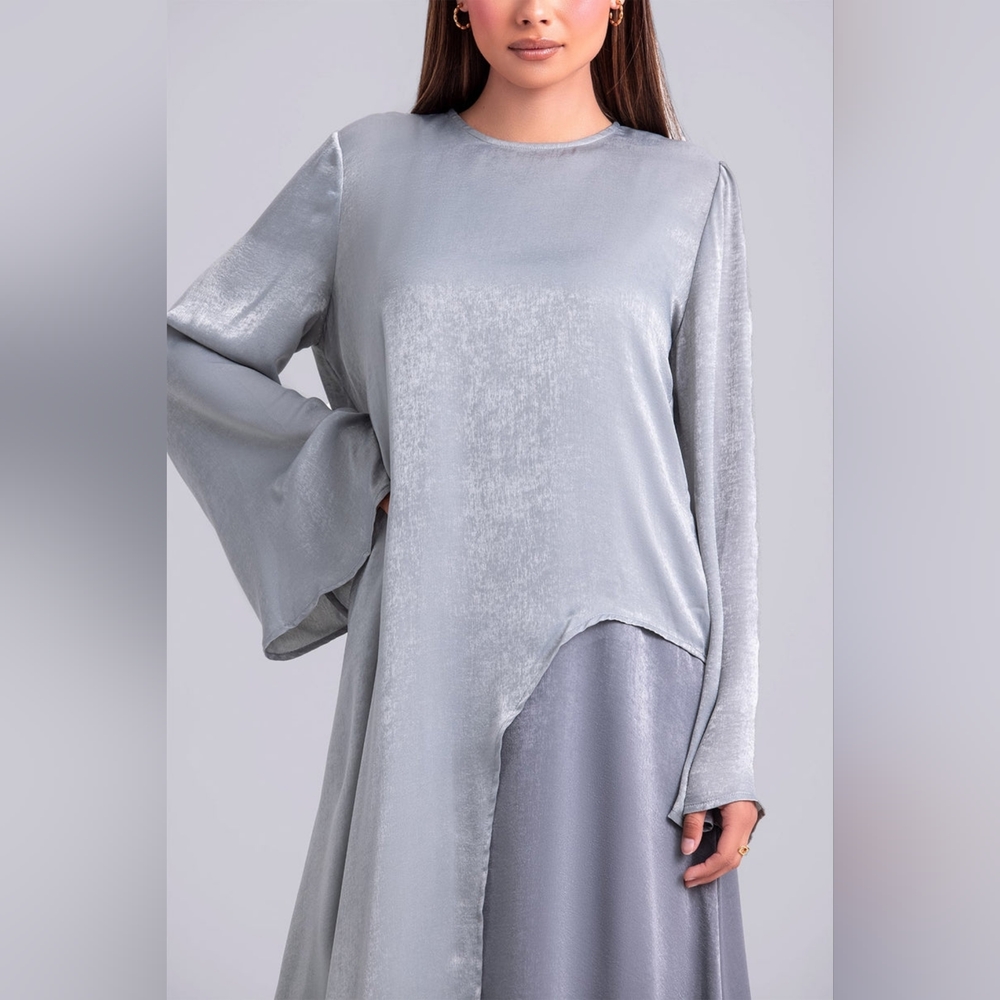 Zahraa Two Piece Abaya Set in Misty Sapphire